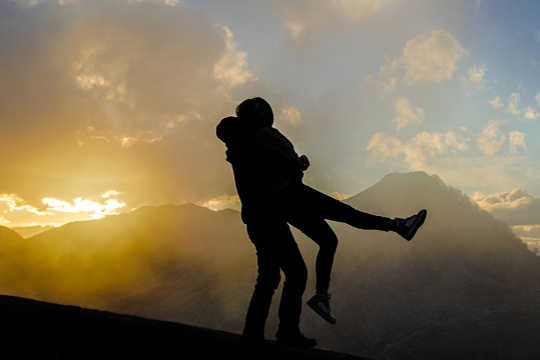 How Falling In Love Boosts Women’s Immune System How Falling In Love Boosts Women’s Immune System